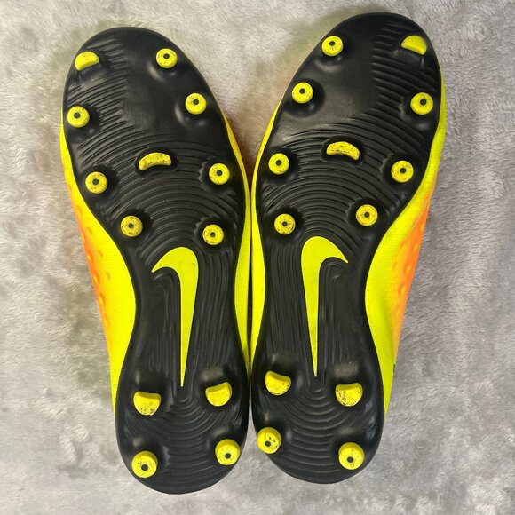Nike Magista Ola 2 FG Youth Jr 4 Soccer Cleats Football Boots Volt Orange Yellow - Picture 7 of 9